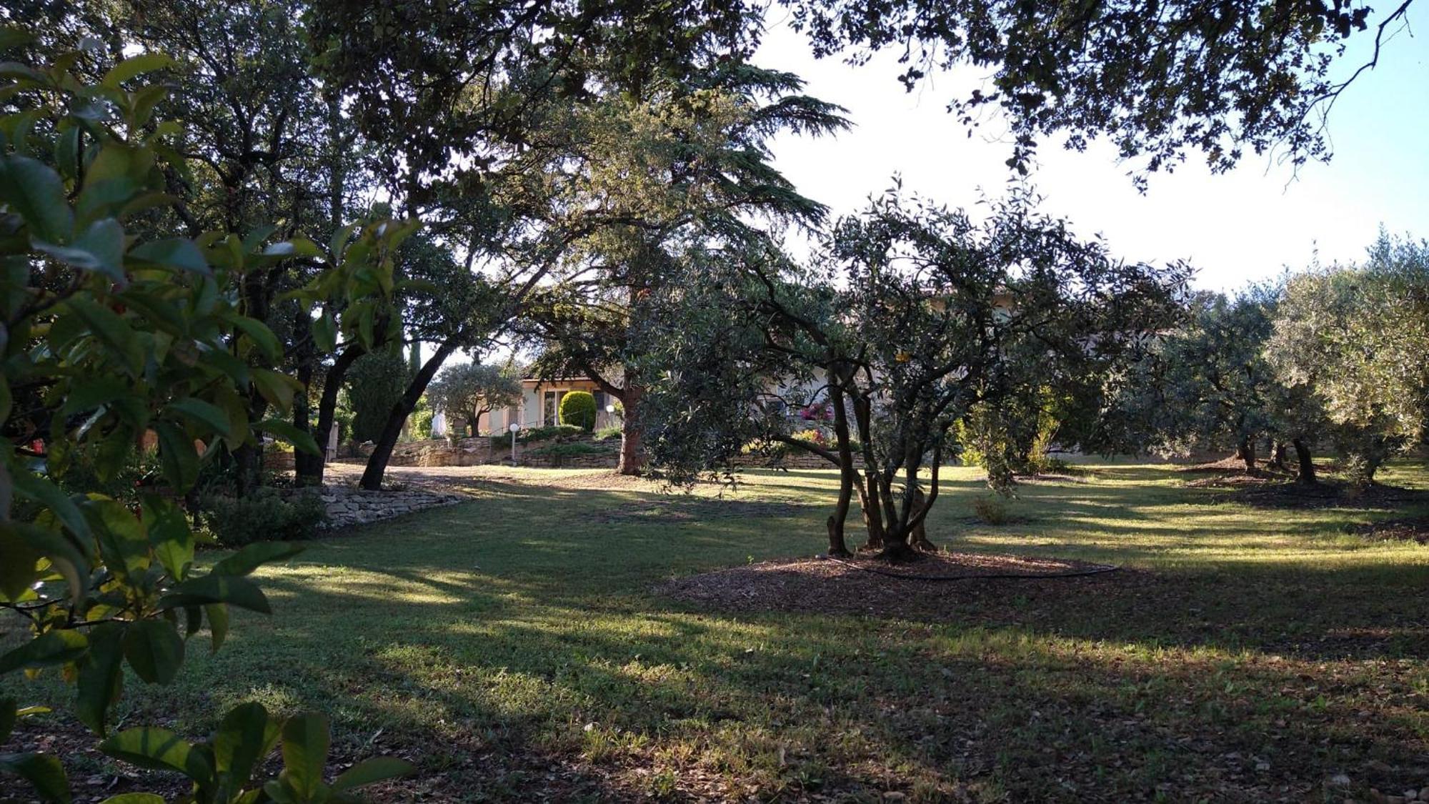 Les Cistes Villa Lioux Exterior photo